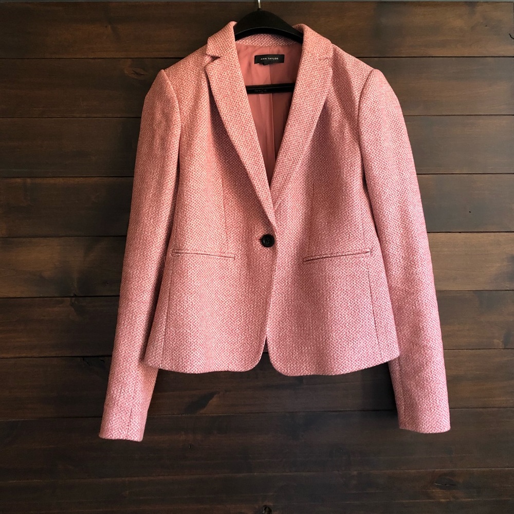 ✨Pink blazer for work and play 💕